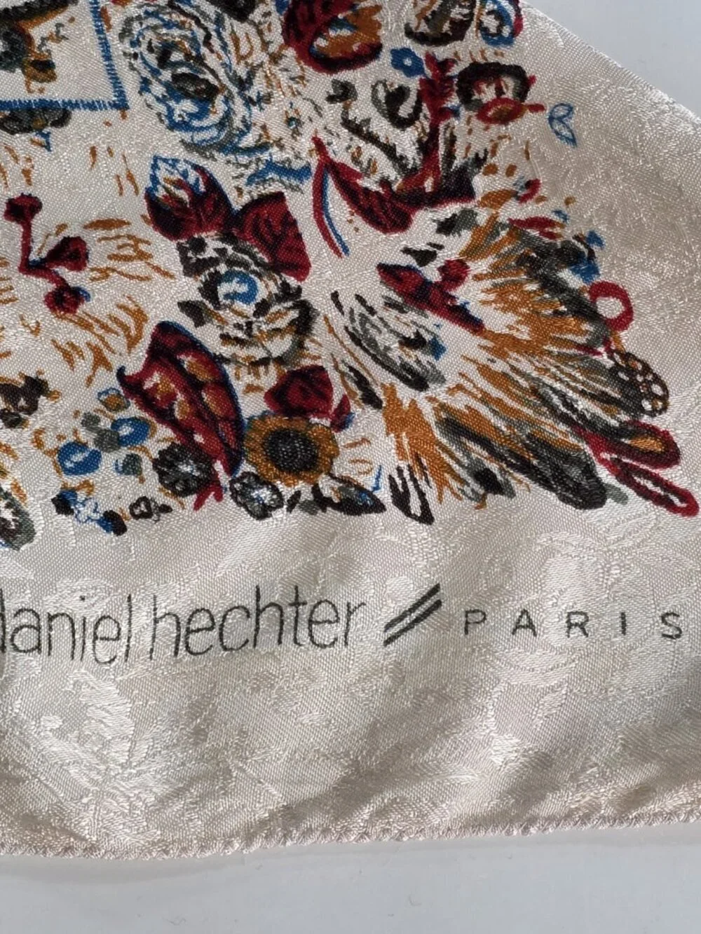 Vtg Daniel Hechter Paris Large Scarf 38 x 38 Floral Paisley Jacquard Weave Chic